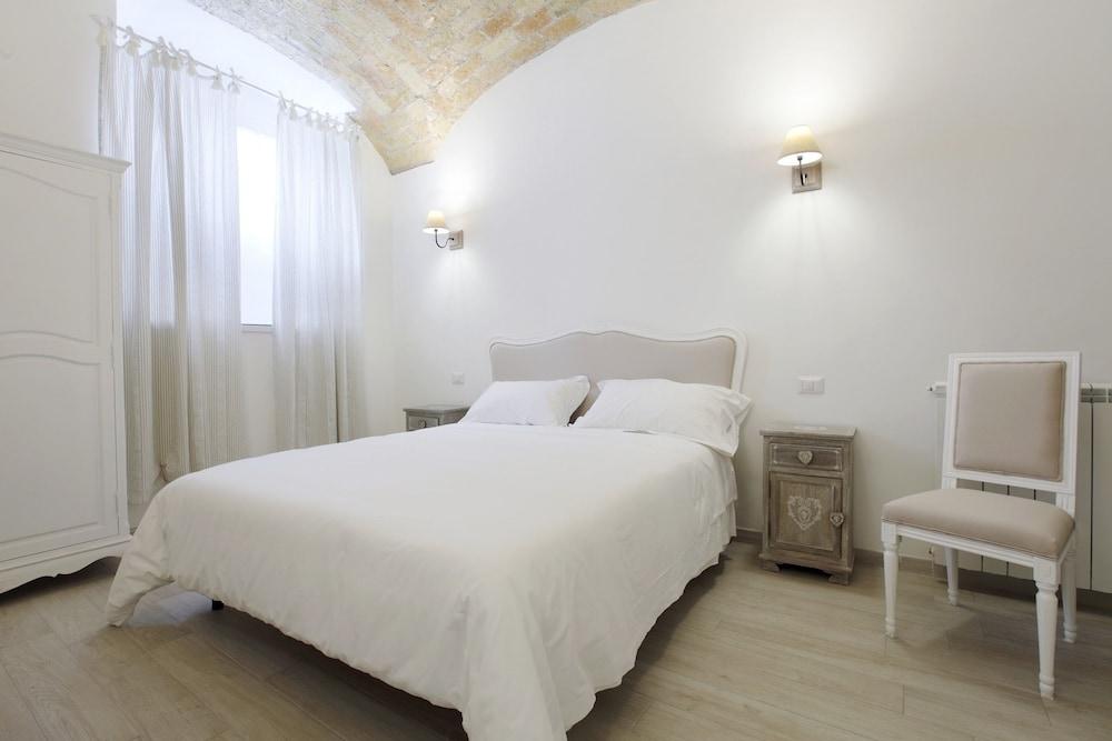 Mirko Luxury Inn Rom Exteriör bild