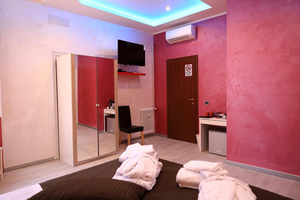 Mirko Luxury Inn Rom Exteriör bild