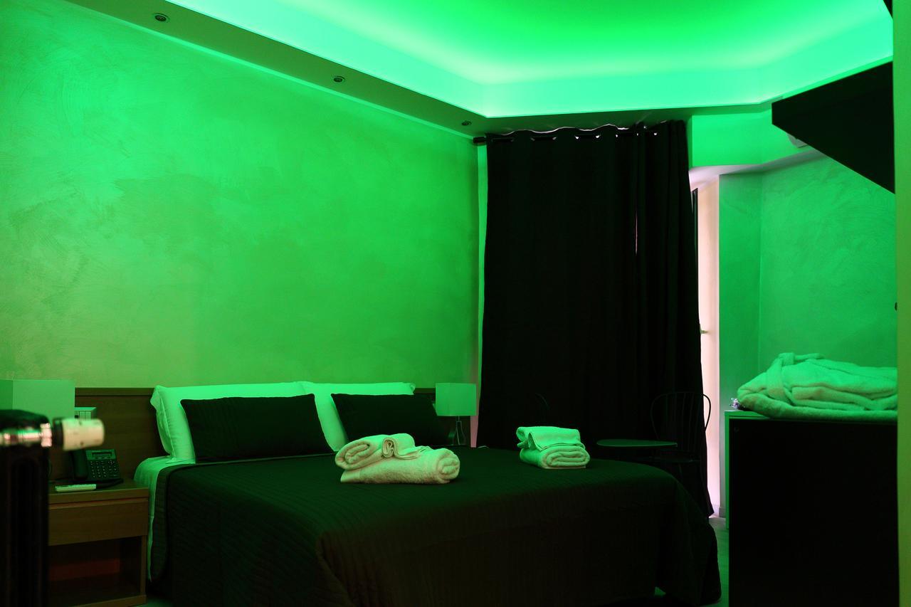 Mirko Luxury Inn Rom Exteriör bild
